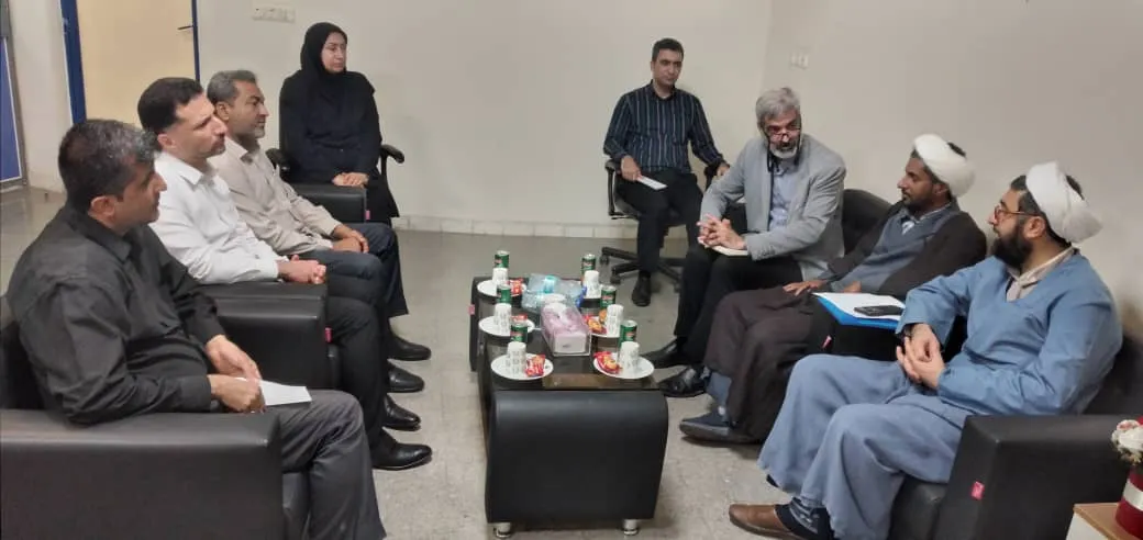 نشست شورای اقامه نماز اداره کل پست هرمزگان برگزار شد