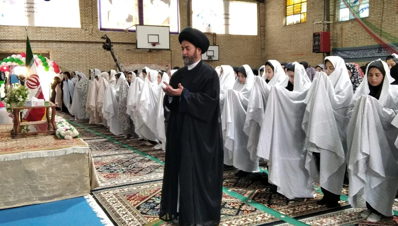 برگزاری زنگ نماز در اولین روز بازگشایی مدارس استان اردبیل
