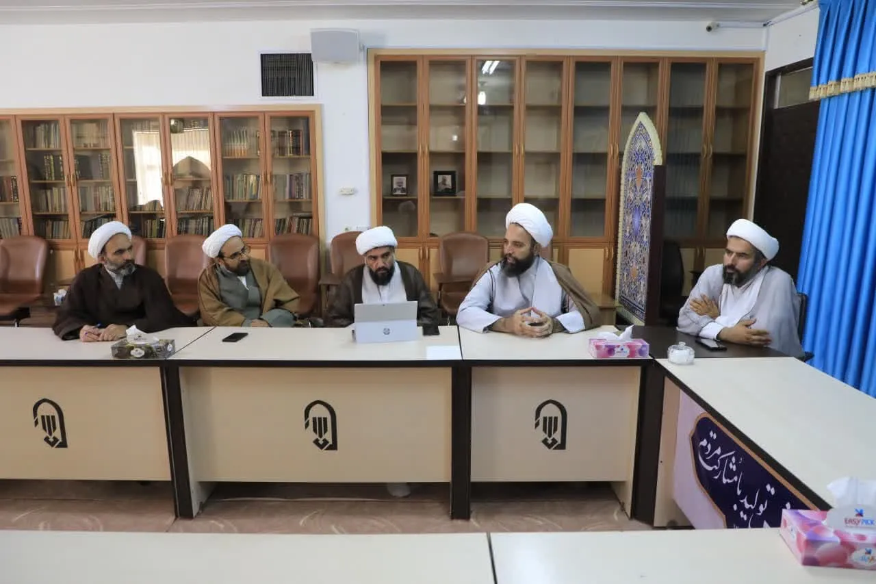 جلسه هم اندیشی رونق بخشی نماز مدارس استان خراسان جنوبی برگزار شد