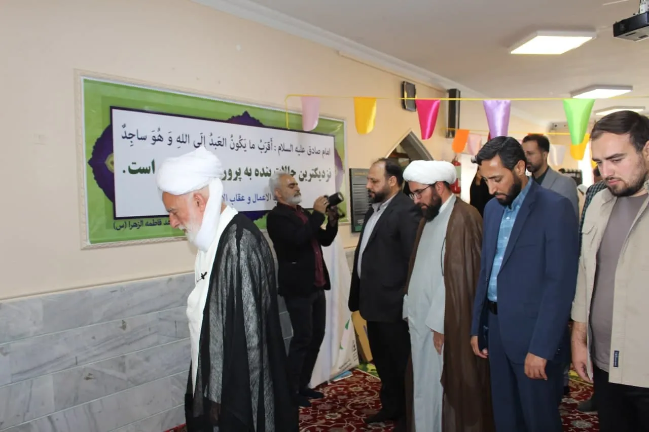 آیین نمادین زنگ نماز در استان مرکزی