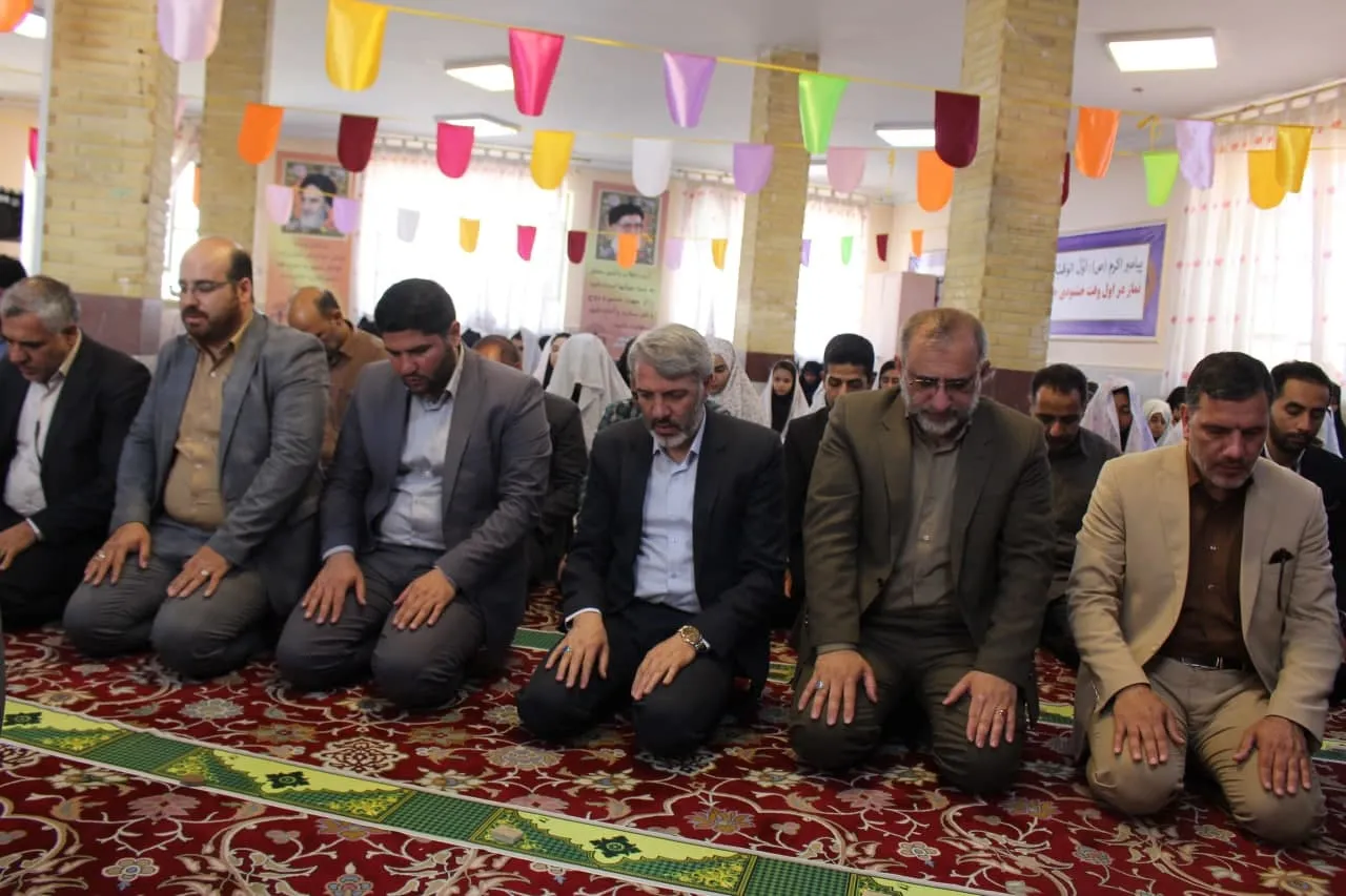 آیین نمادین زنگ نماز در استان مرکزی