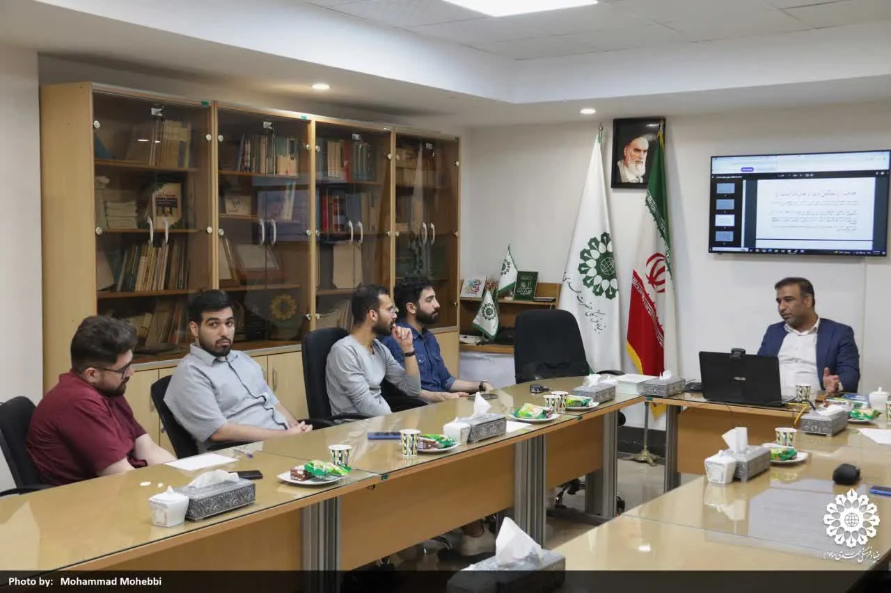 دورههای آموزشی ضمن خدمت کارکنان ستاد اقامه نماز و بنیاد فرهنگی مهدی موعود(عج) برگزار شد