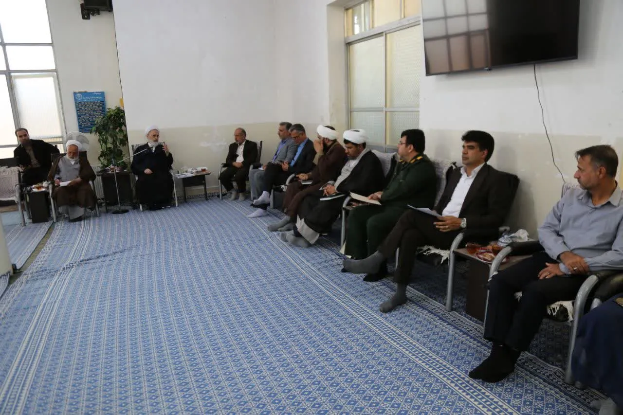 برگزاری شورای اقامه نماز شهرستان میبد