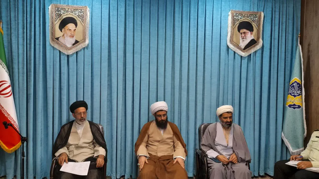 شورای اقامه نماز شهرستان فامنین برگزار شد