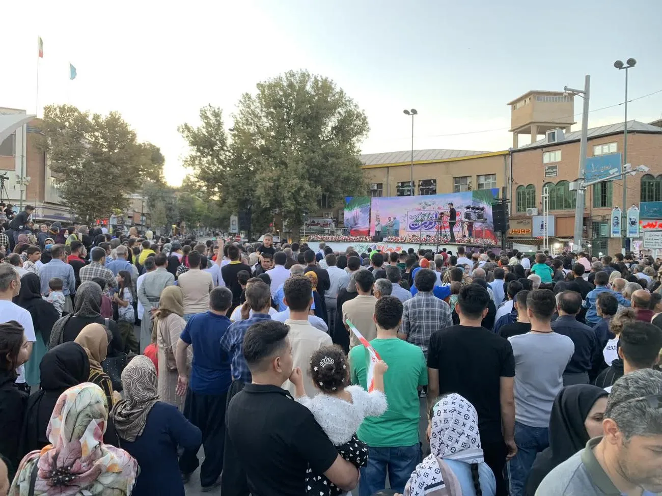 غرفه ستاد اقامه نماز در میهمانی امت محمد رسول الله(ص) برپا شد