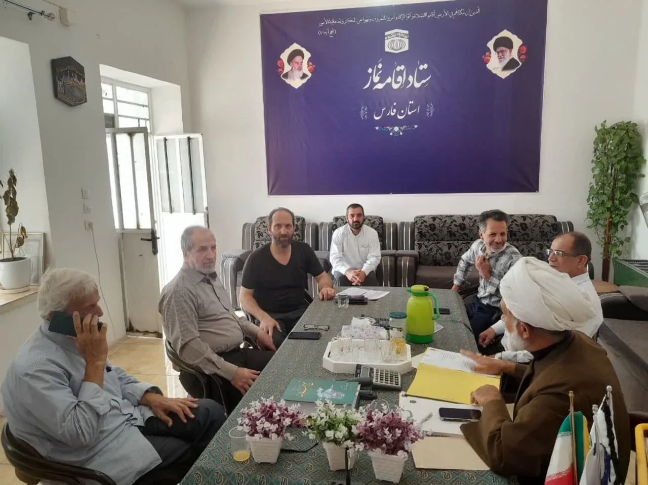 جلسه هفتگی هیئت امنا فارس