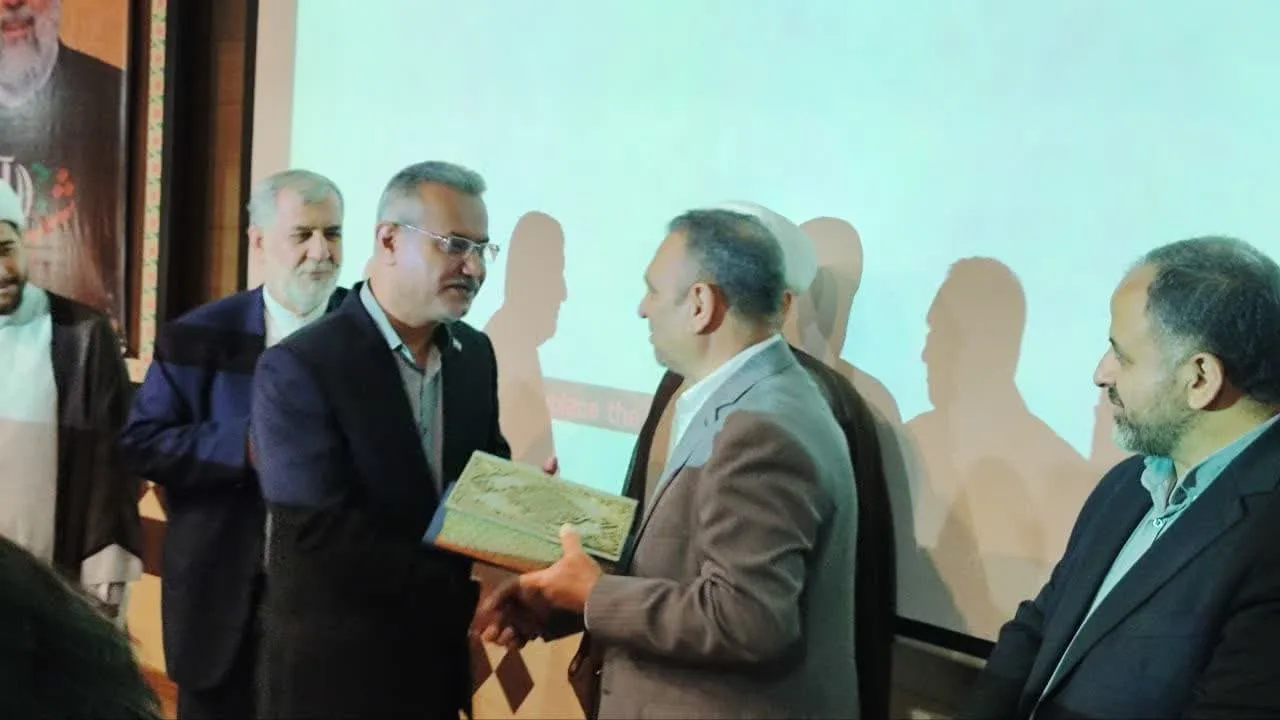 جلسه شورای اقامه نماز اداره کل راهداری و حمل و نقل جاده ای استان گلستان