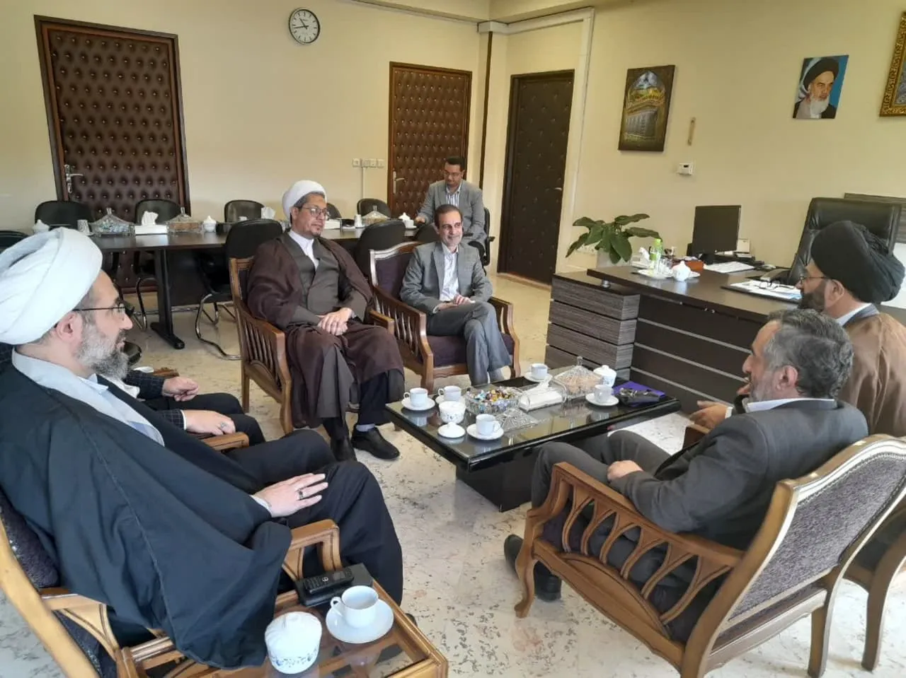 دیدار مدیر ستاد اقامه نماز قم با مدیرکل صدا و سیمای استان