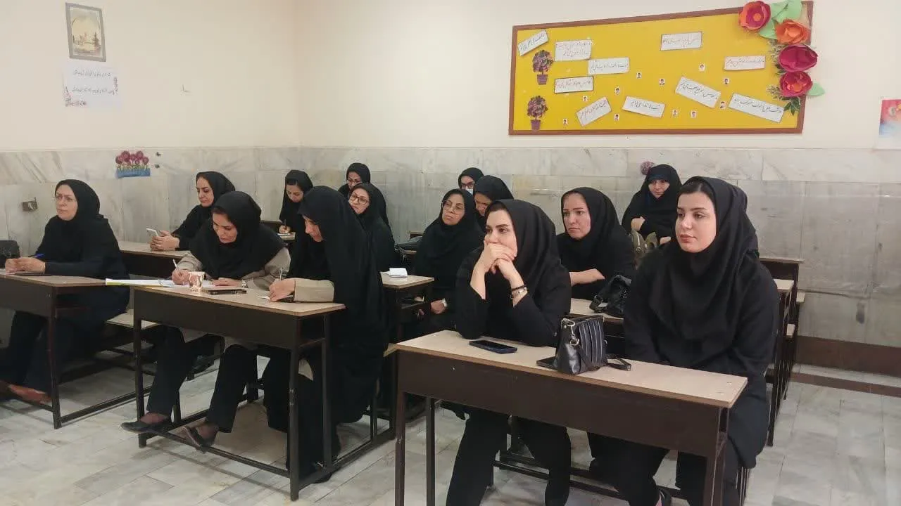 دوره آموزشی شیوه های فرهنگ سازی نماز در مدارس )مبین( در کرمانشاه برگزار شد-2