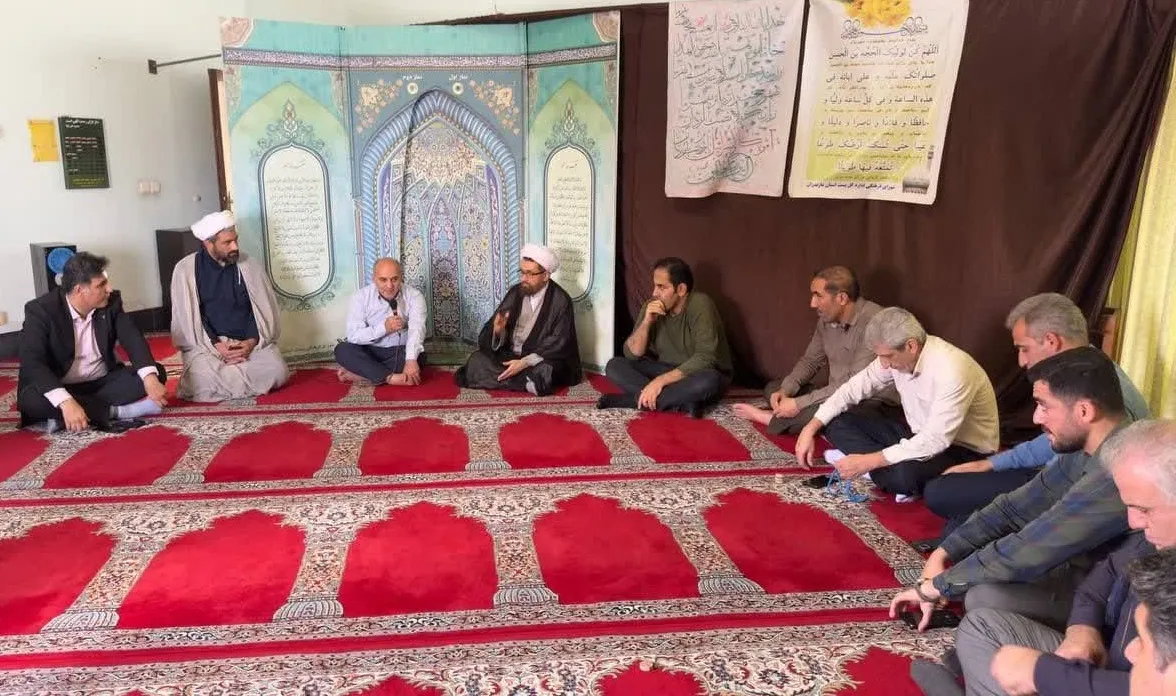 جلسه شوراي اقامه نماز اداره كل پست مازندران برگزار شد