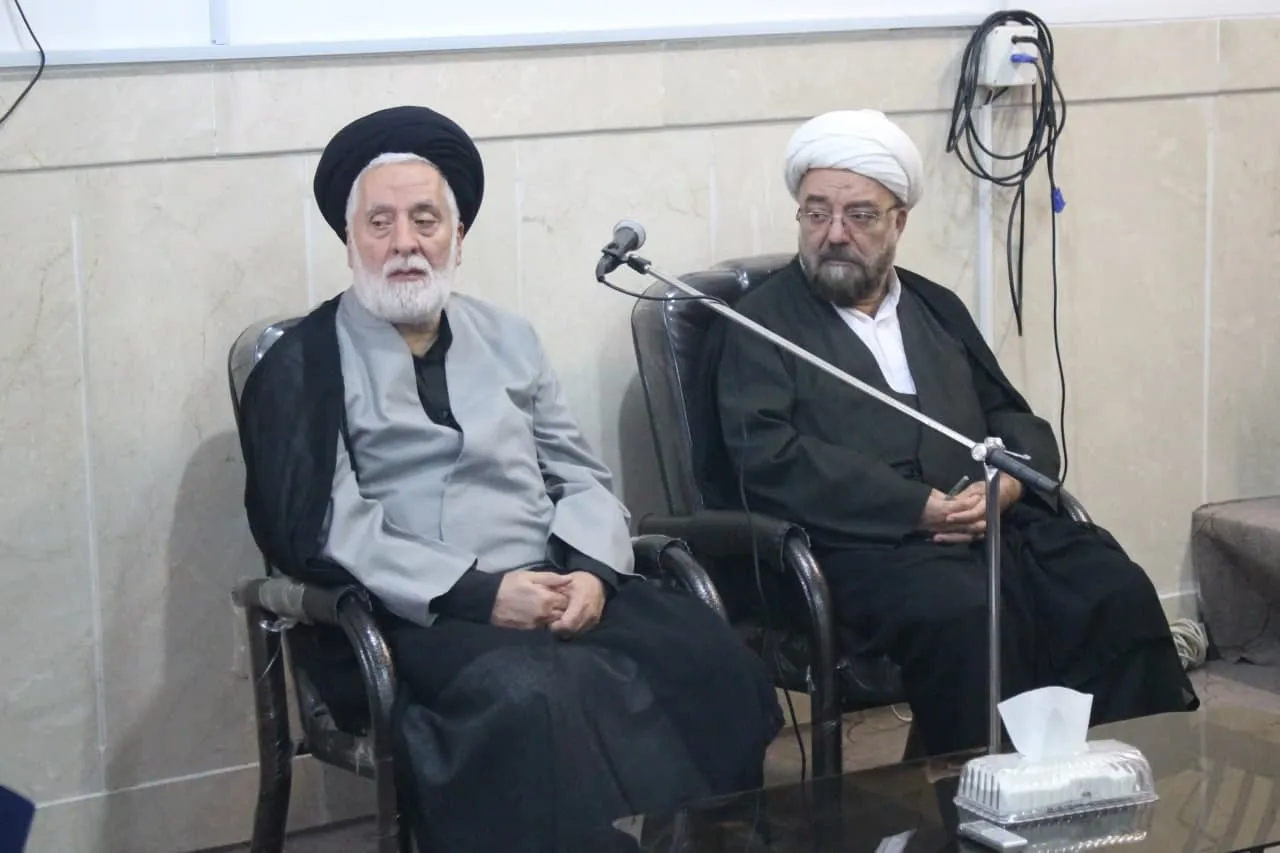 برگزاری جلسه هم اندیشی و هم افزایی اساتید و مبلغان مرکز تخصصی نماز