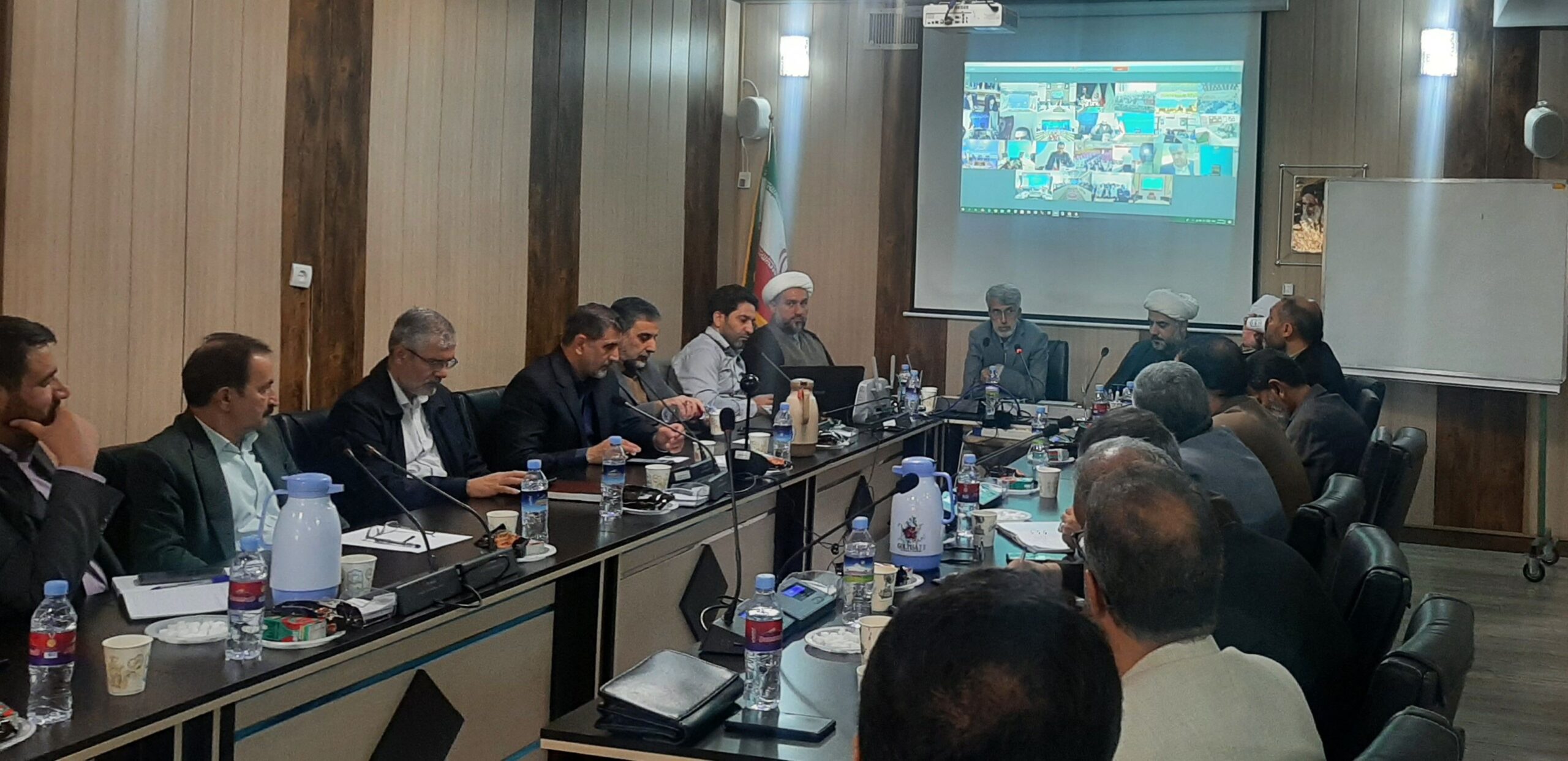 همایش مدرسان آموزش خانواده با محوریت مهارتهای دعوت فرزندان به نماز در استان البرز برگزار شد