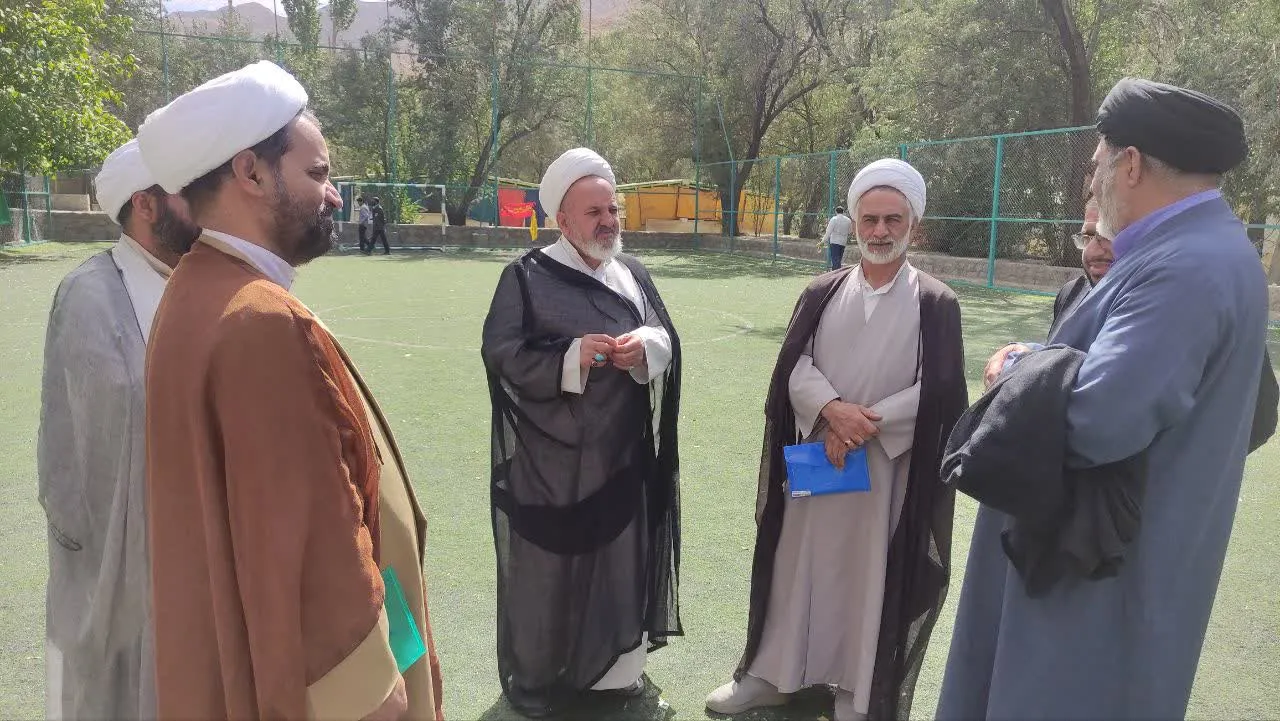 برگزاری اردوی آموزشی ائمه جماعات مدارس استان یزد