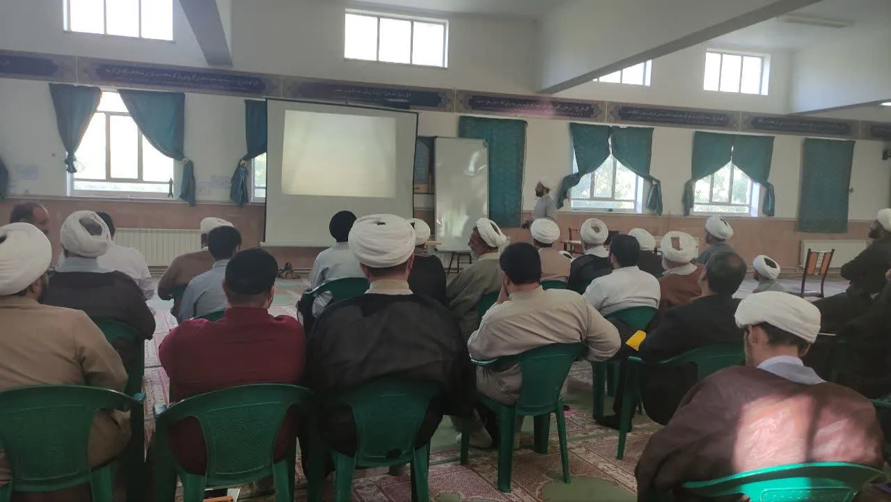 برگزاری اردوی آموزشی ائمه جماعات مدارس استان یزد