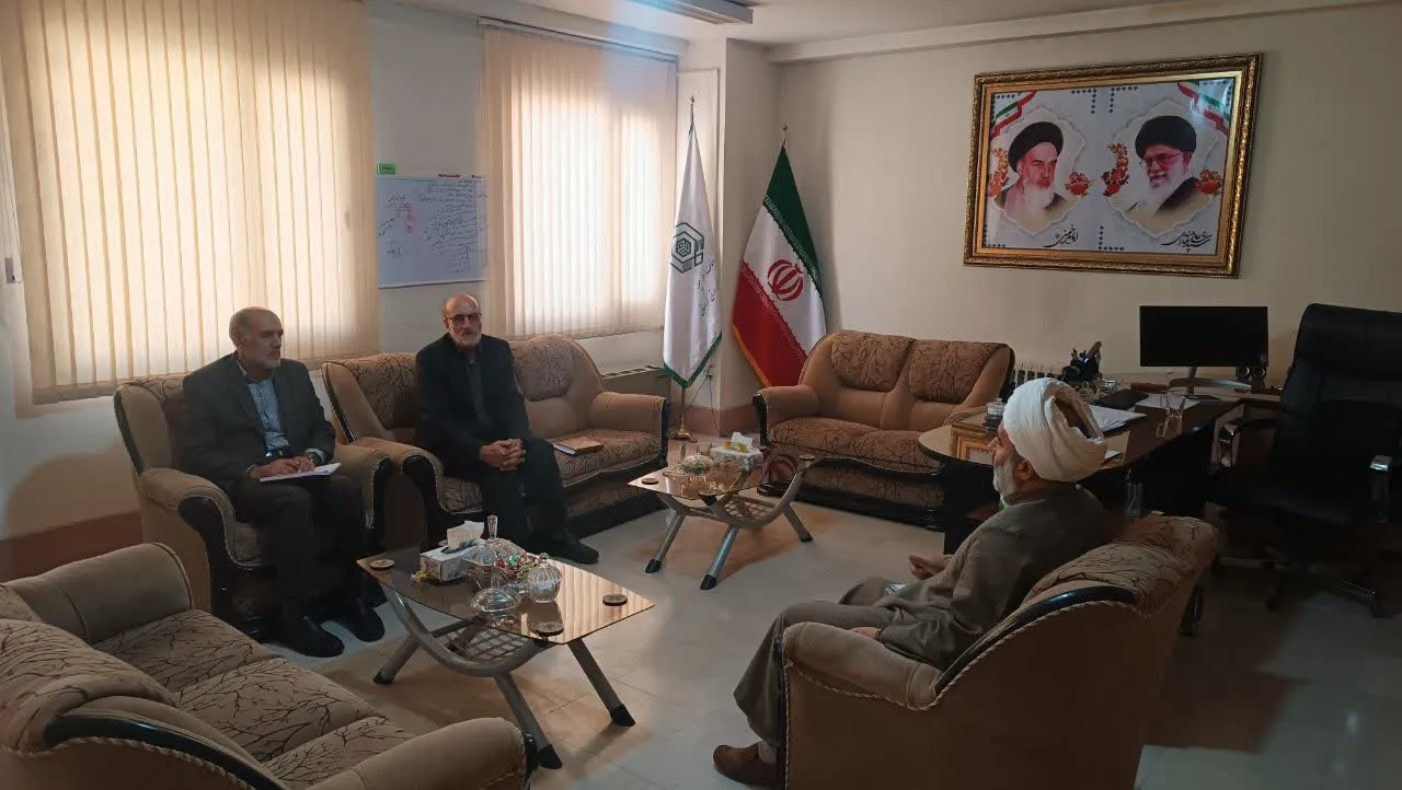 جلسه همکاری اداره کل اوقاف و امور خیریه و ستاد اقامه نماز استان برگزار شد.