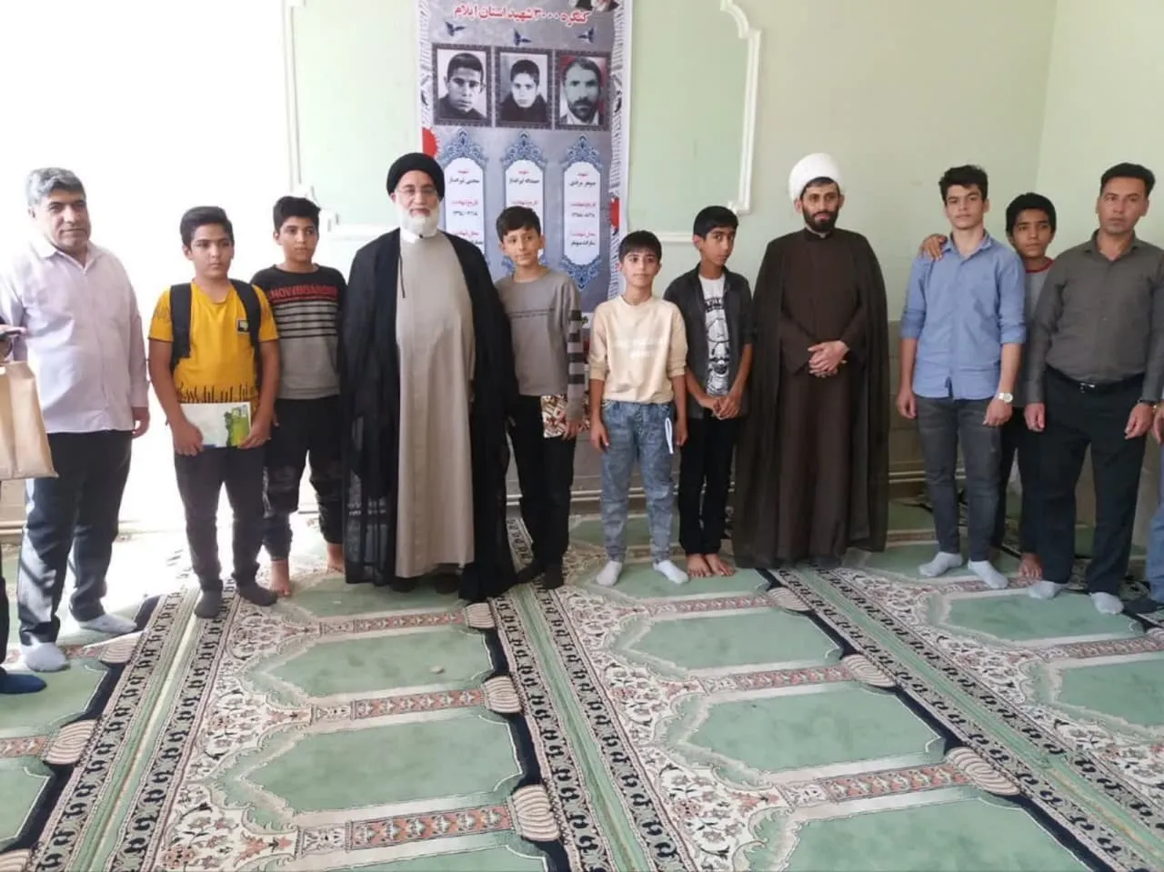 گفتمان نمازشناسی در دبیرستان شهید مرادی ایوان برگزار شد