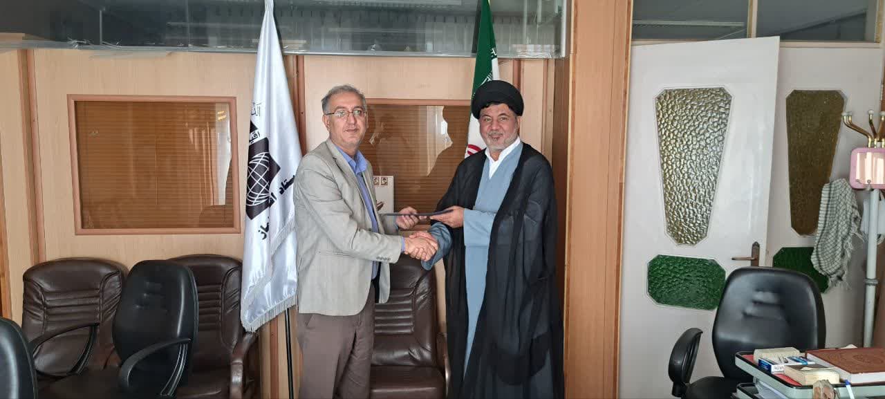 امضای تفاهمنامه همکاری فیمابین آزمایشاه فنی و مکانیک خاک و ستاد اقامه نماز استان یزد