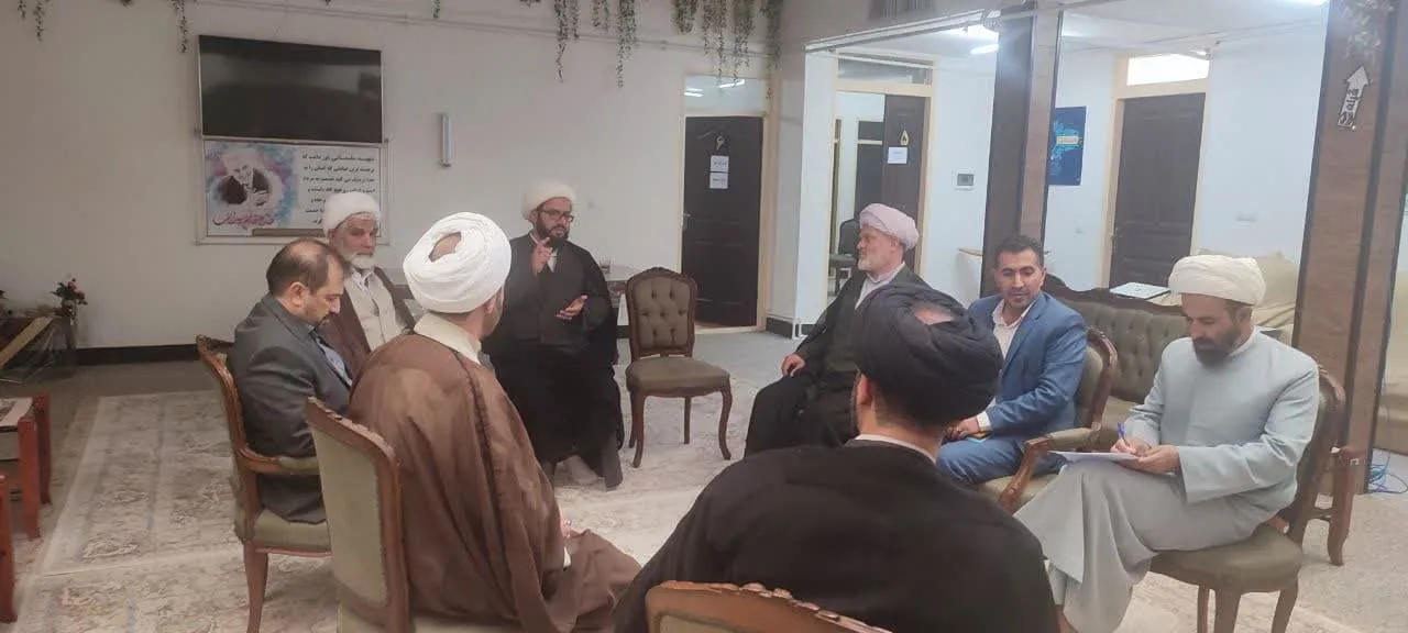 نشست فصلی دبیران اقامه نماز استان لرستان