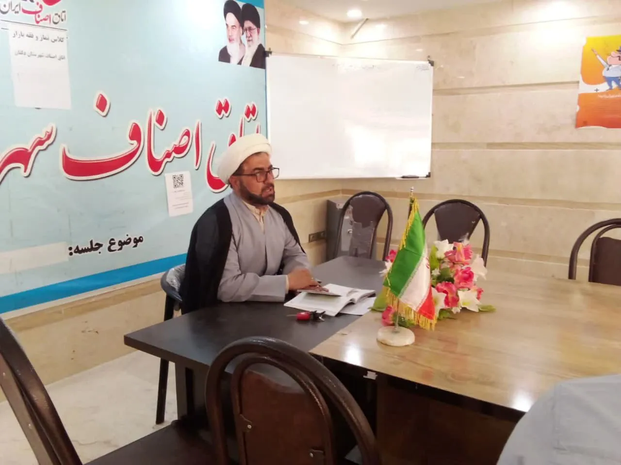 کلاس آموزشی احکام، تجارت، نماز و عفاف و حجاب در شهرستان دلفان برگزار شد