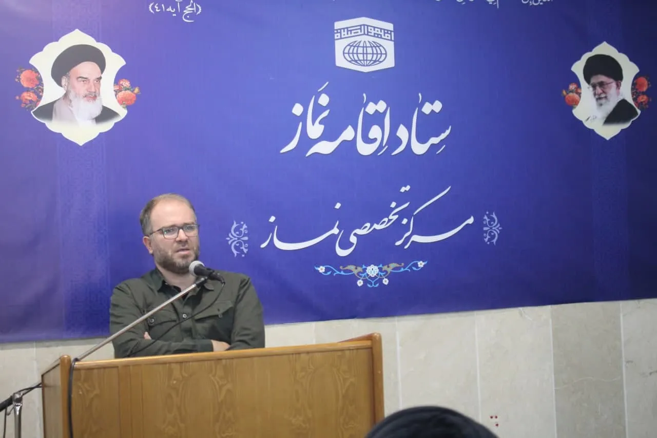 برگزاری جلسه هم افزایی با موضوع ارائه طنز در تبلیغ با حضور مجری صدا سیما