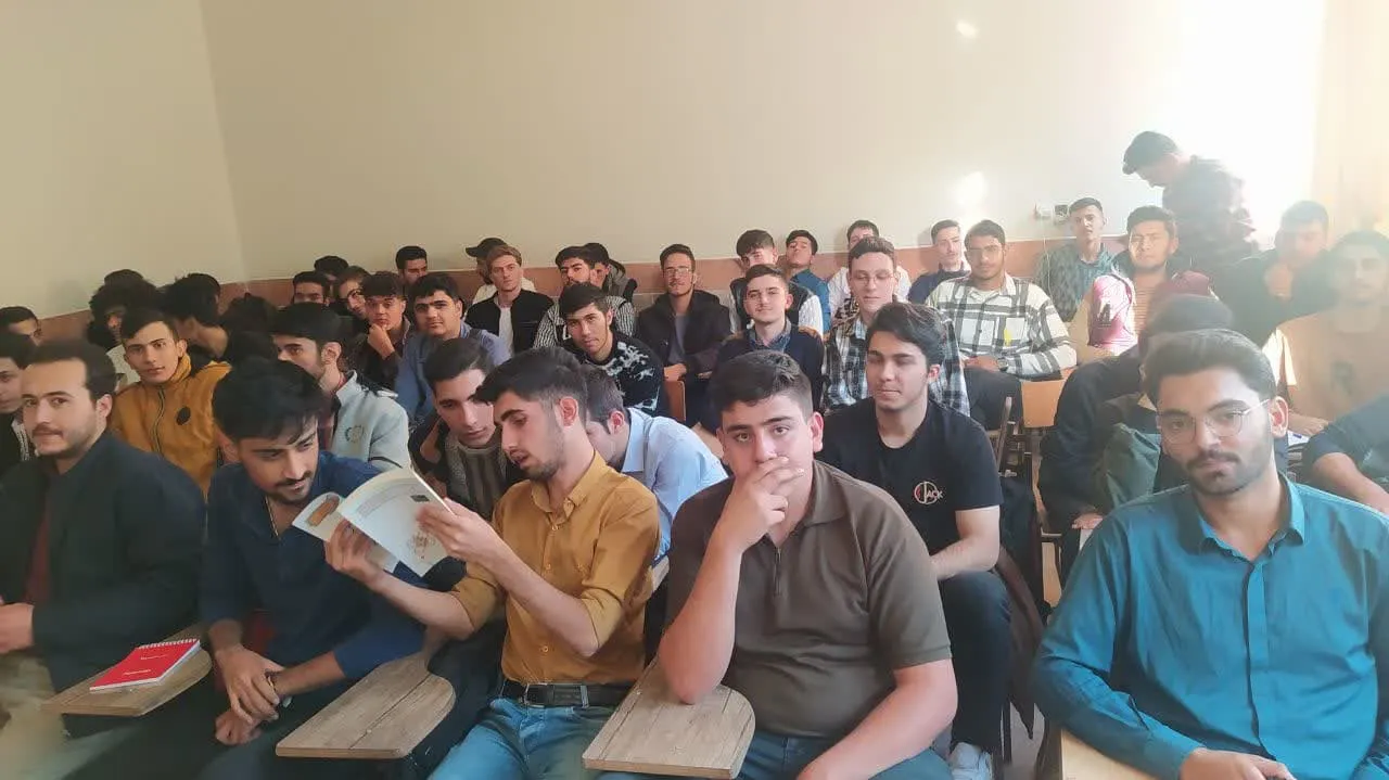 دیداردانشجویان دانشگاه ملی تبریز