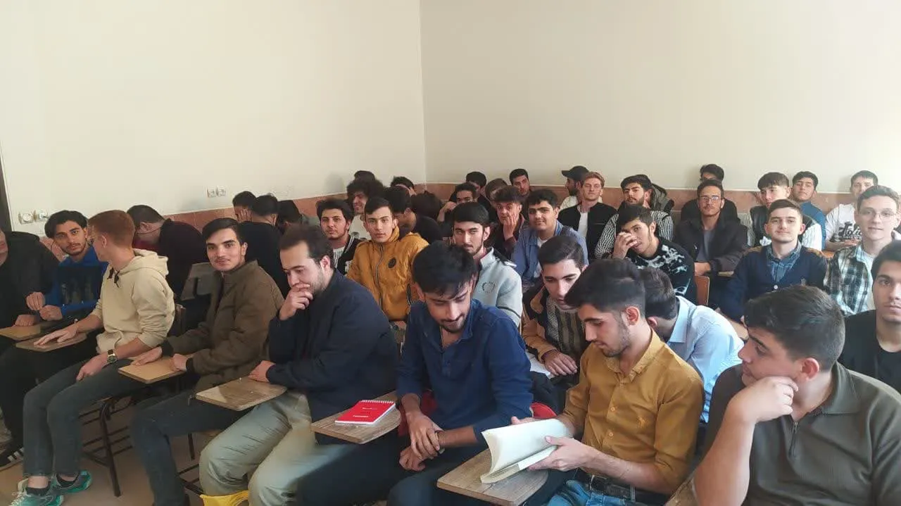 دیداردانشجویان دانشگاه ملی تبریز