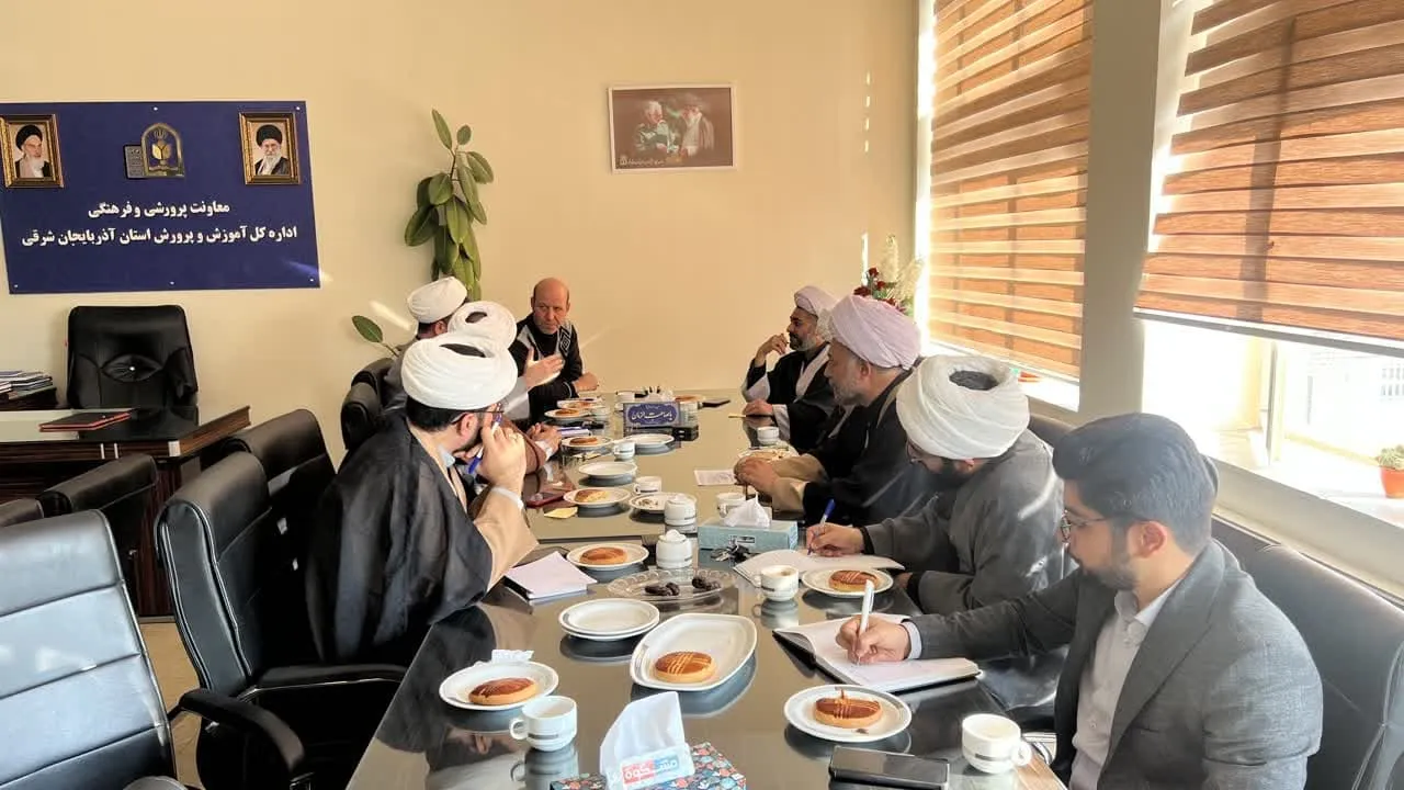 دوره توانمند سازی ائمه جماعت آموزش وپرورش تبریز