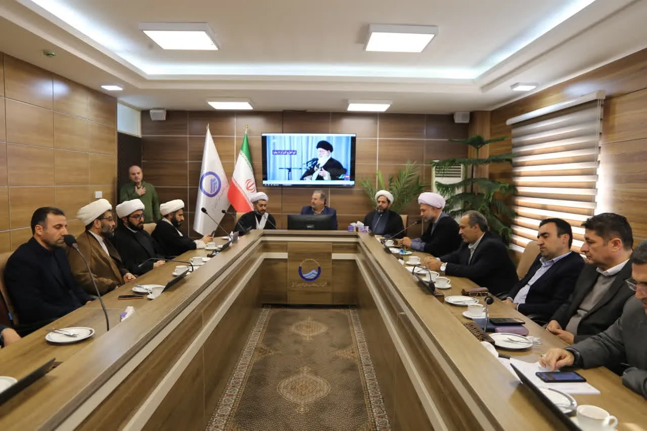جلسه شورای اقامه نماز شرکت آب و فاضلاب استان