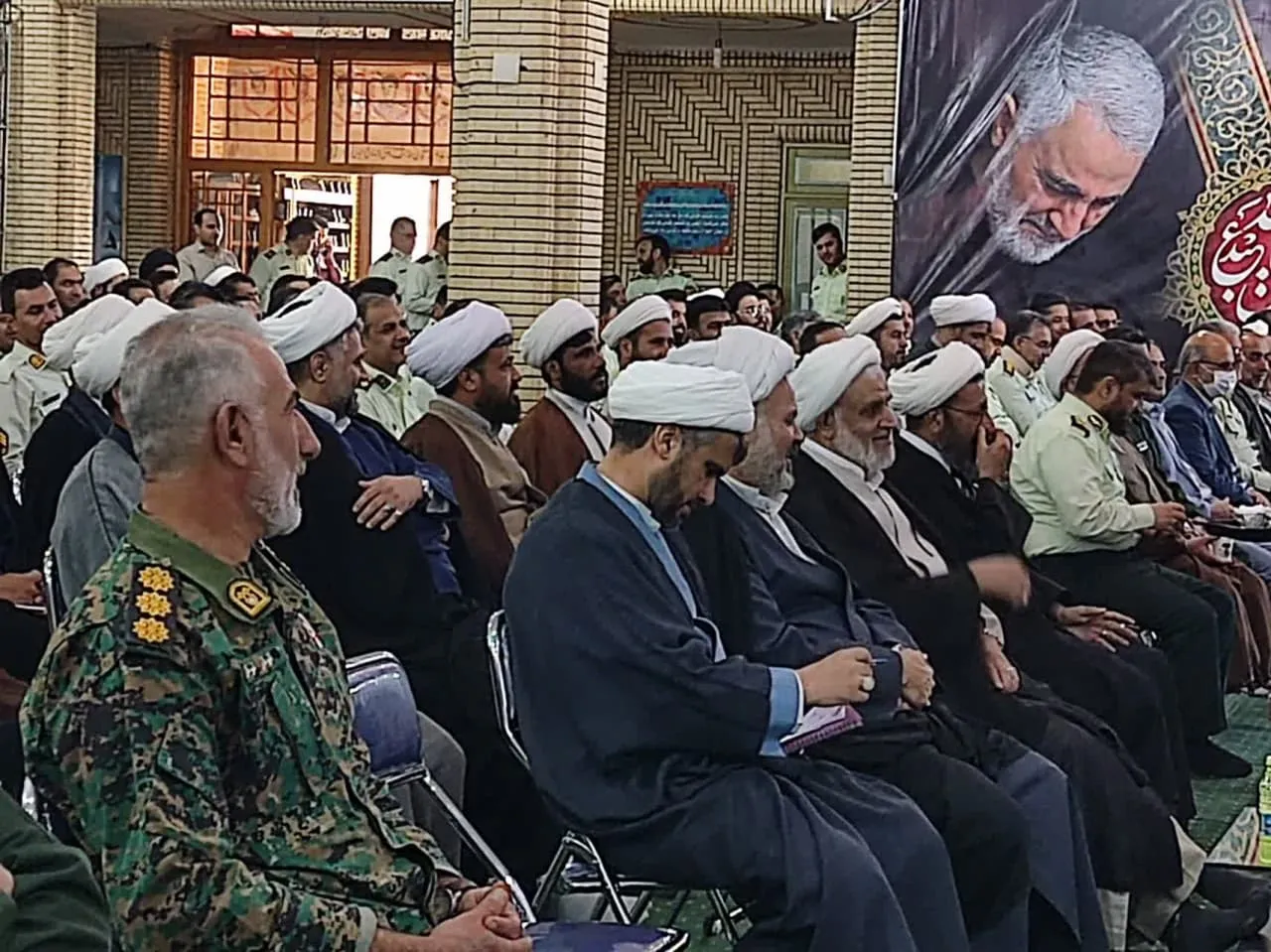 اجلاسیه ارتقاء منزلت نماز نیروهای مسلح در کرمان