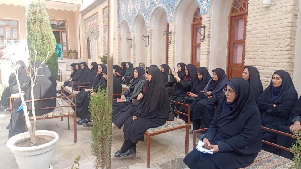 اولویت اصلی محل برگزاری جشنهای تکلیف دانش آموزی مساجد هستند