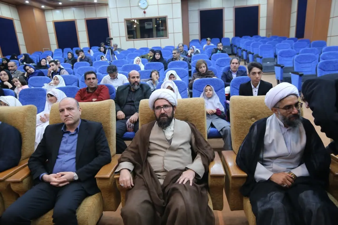 جشن تکلیف فرزندان کارکنان و اساتید دانشگاه آزاد اسلامی استان مرکزی