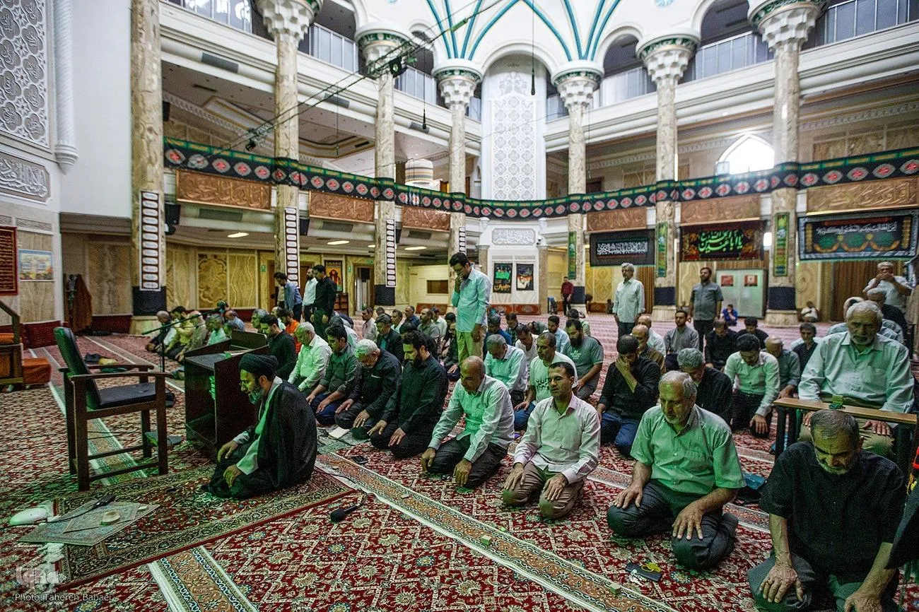 گفتمان حاکم در مساجد مبتنی بر رأفت و مهرورزی باشد