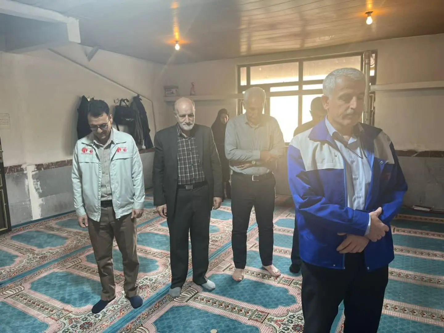 مدیر ستاد اقامه نماز از شرکت تراکتور سازی کردستان بازدید کرد