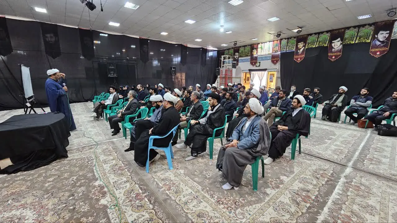 کارگاه توانمند سازی ائمه جماعات مدارس کاشان برگزار شد