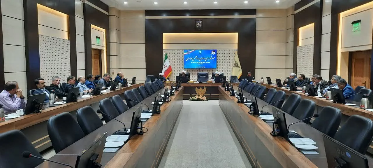 کارگاه آموزشی مدیریت اقامه نماز در راه آهن برگزار شد
