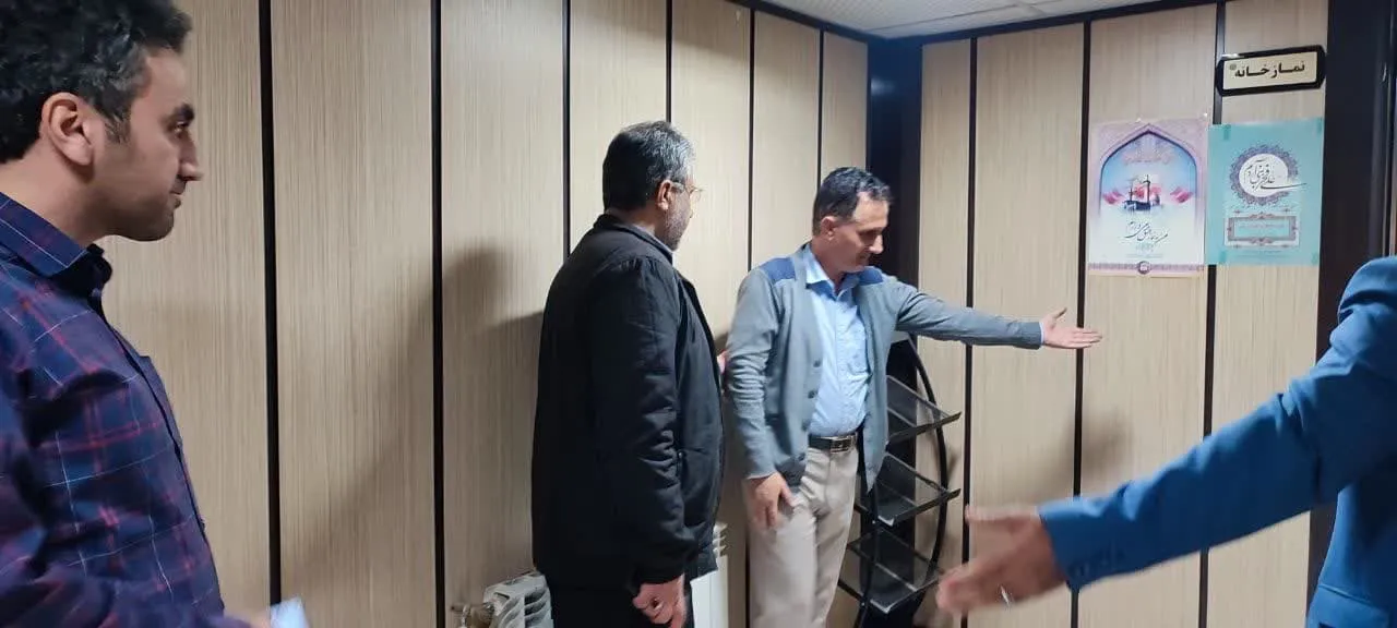 از نمازخانه اداره امور مالیاتی شهرستان کوهدشت بازدید شد