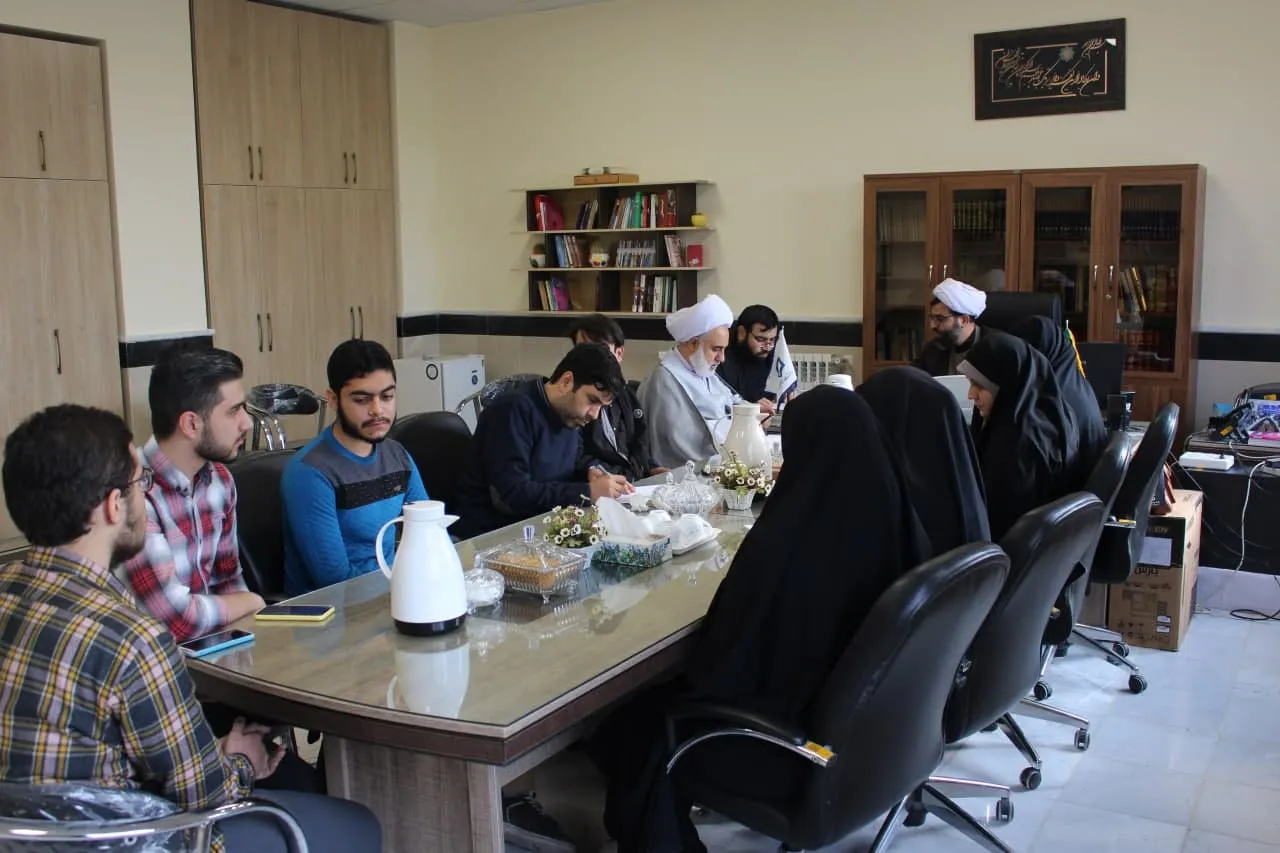 جلسه هم اندیشی برگزاری دوره آموزشی معراج دانشجو معلمان خراسان شمالی برگزار شد