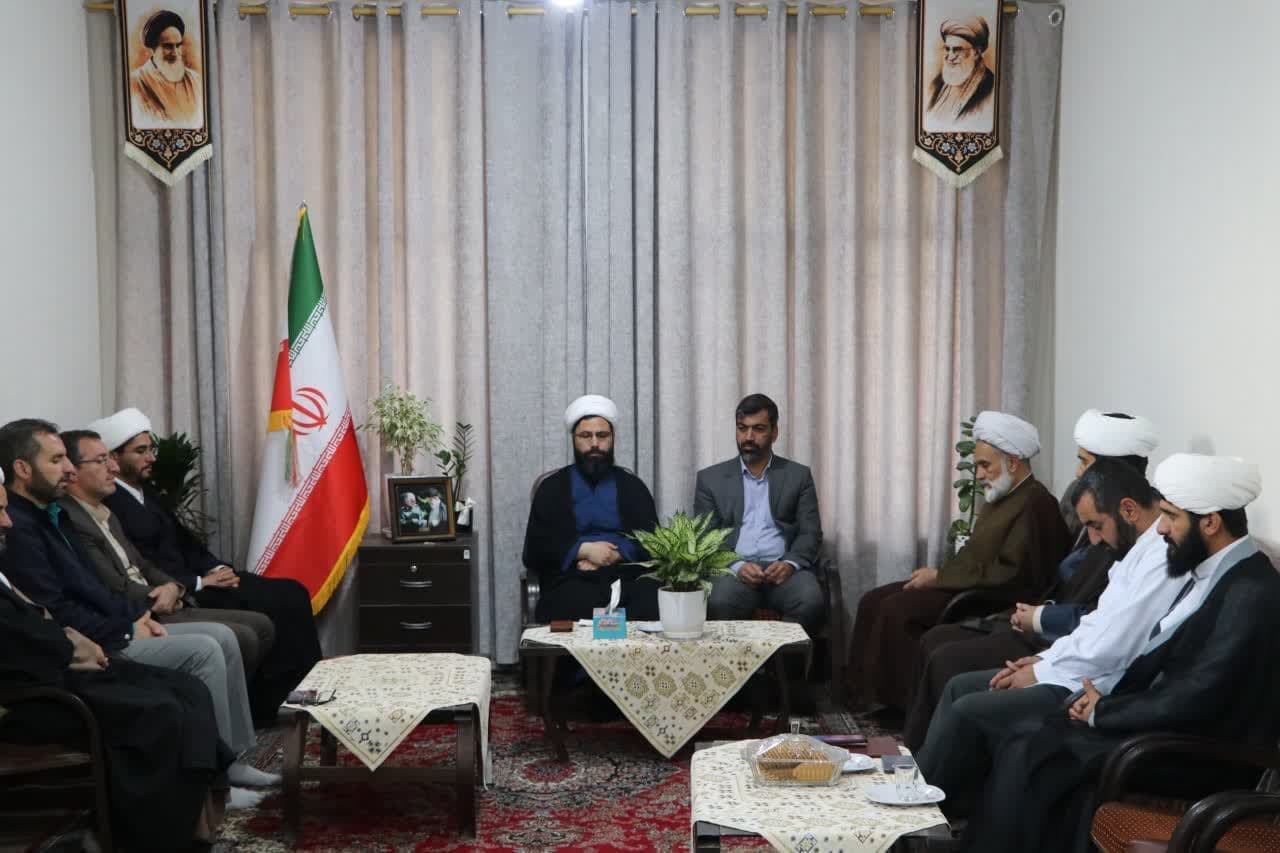 دبیر اقامه نماز شهرستان خرمبید فارس