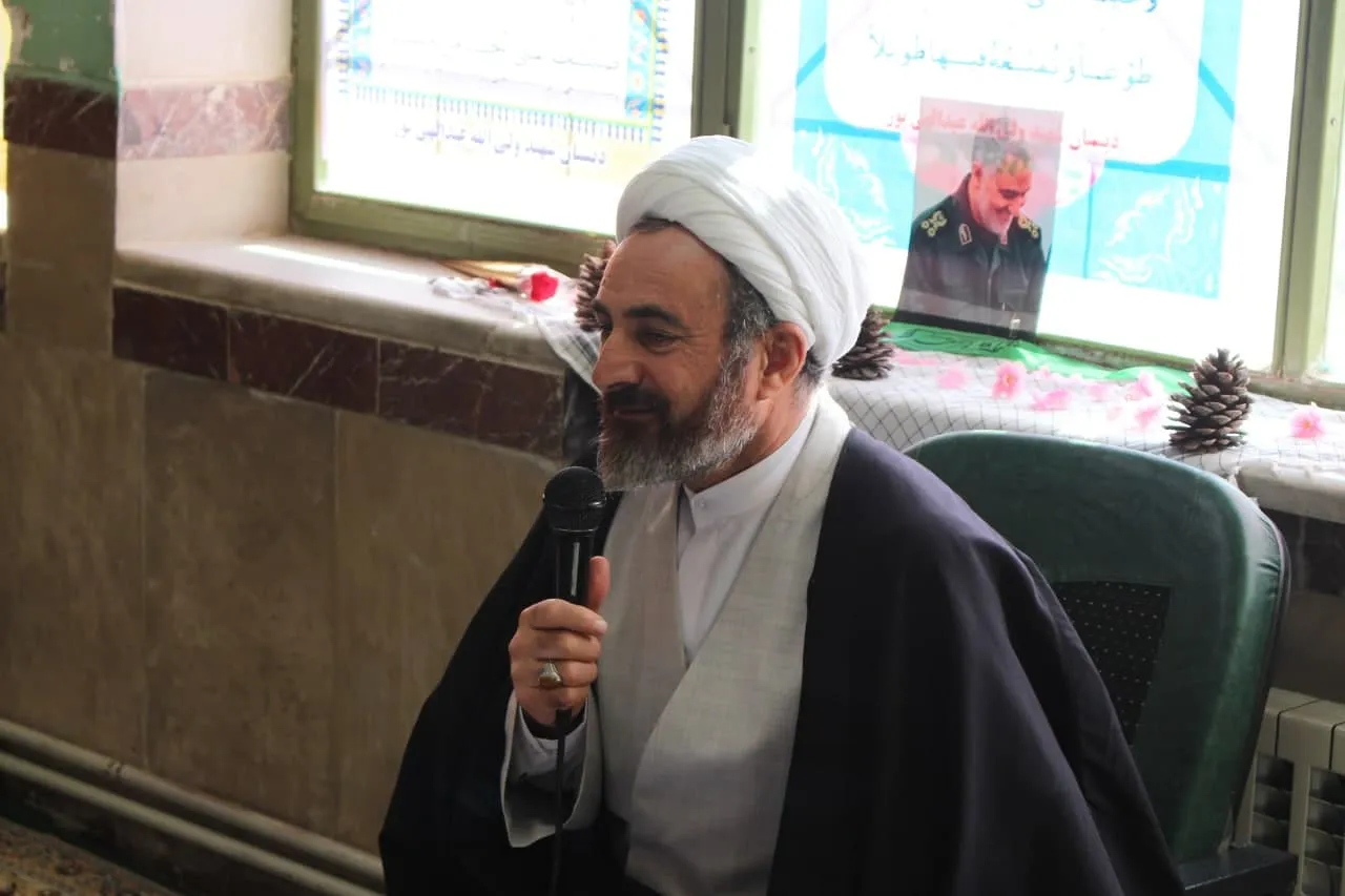 گزارش تصویری | سهشنبههای نمازی در مدرسه شهید عبدالهی پور ایلام