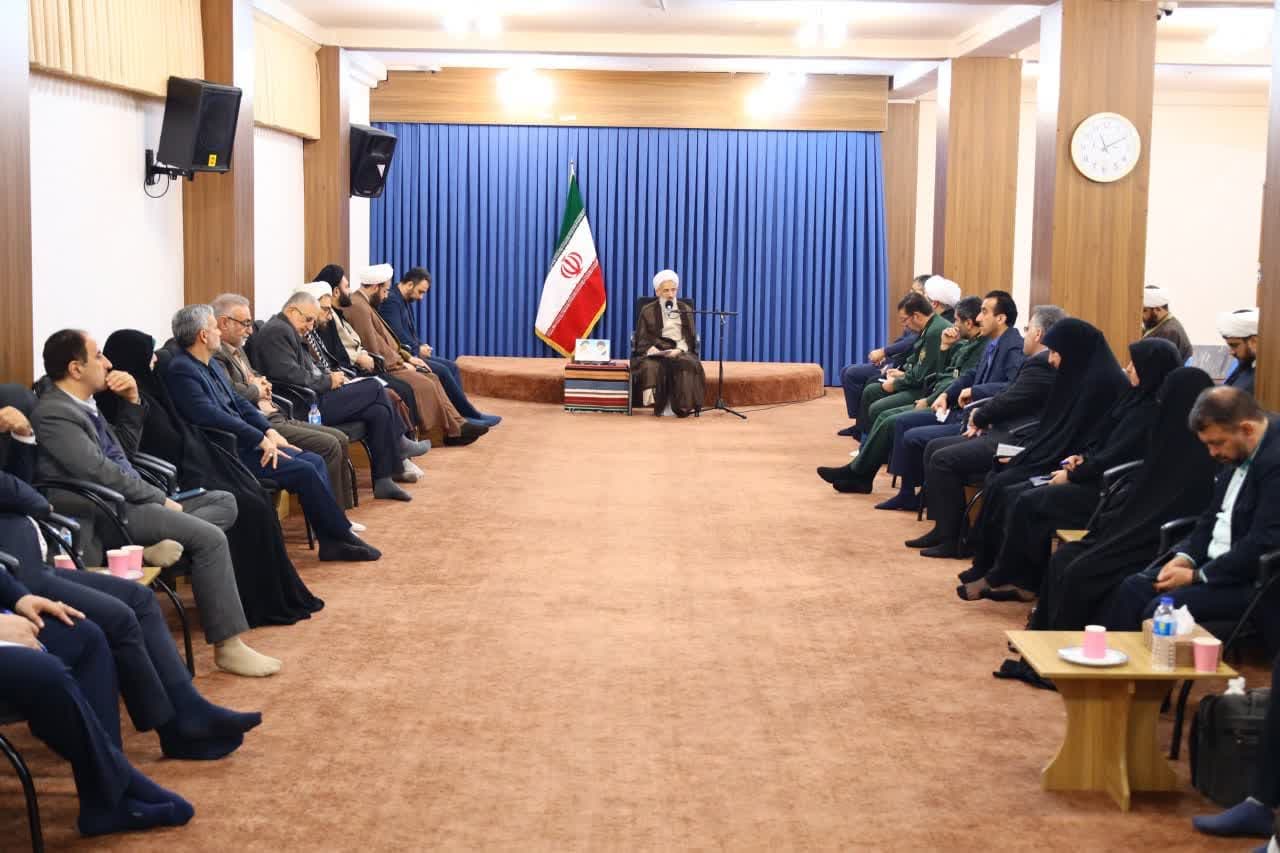 پنجمين نشست شورای فرهنگ عمومی مازندران با محوريت نماز و اعتكاف برگزار شد