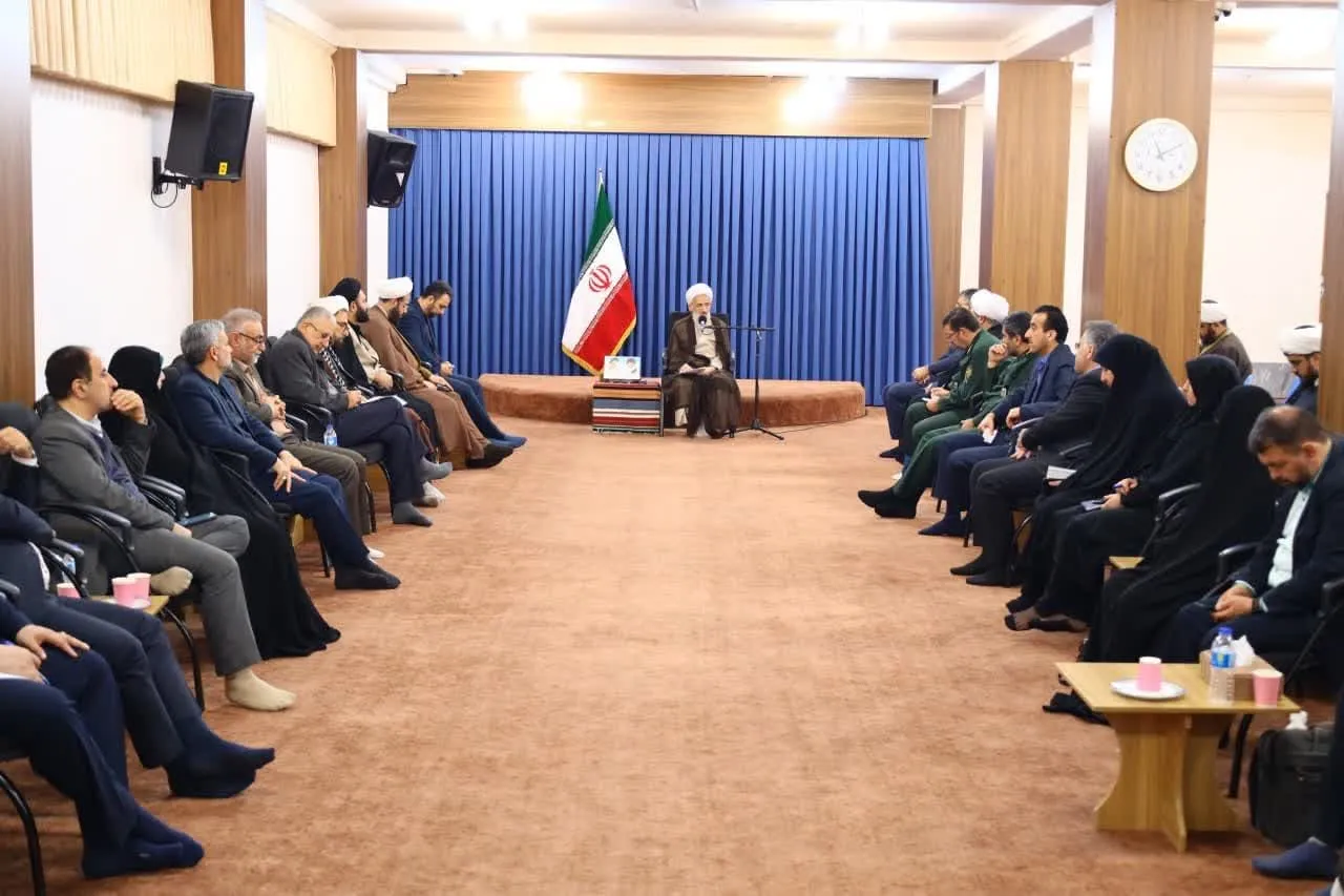 پنجمين نشست شورای فرهنگ عمومی مازندران با محوريت نماز و اعتكاف برگزار شد