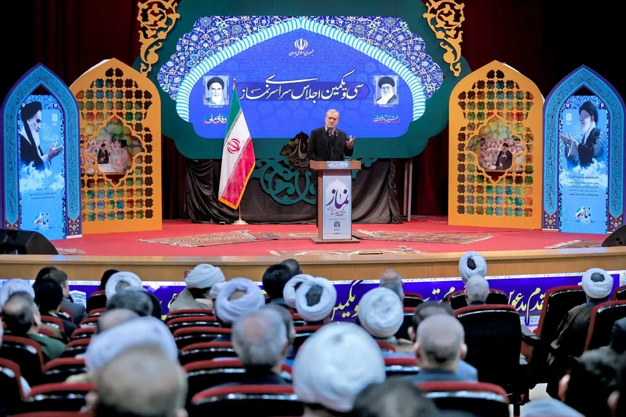 تشریح و بررسی پیام رهبر معظم انقلاب به اجلاس سراسری نماز
