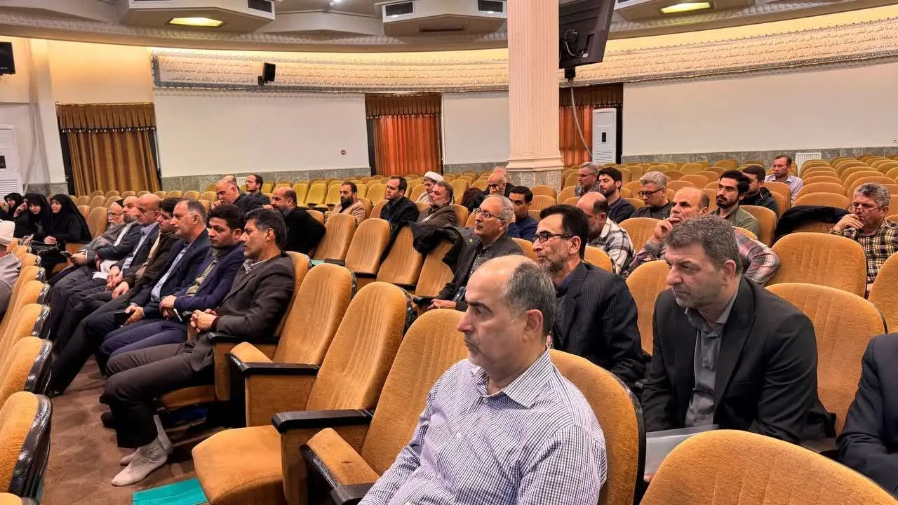 گردهمایی دبیران اقامه نماز گیلان