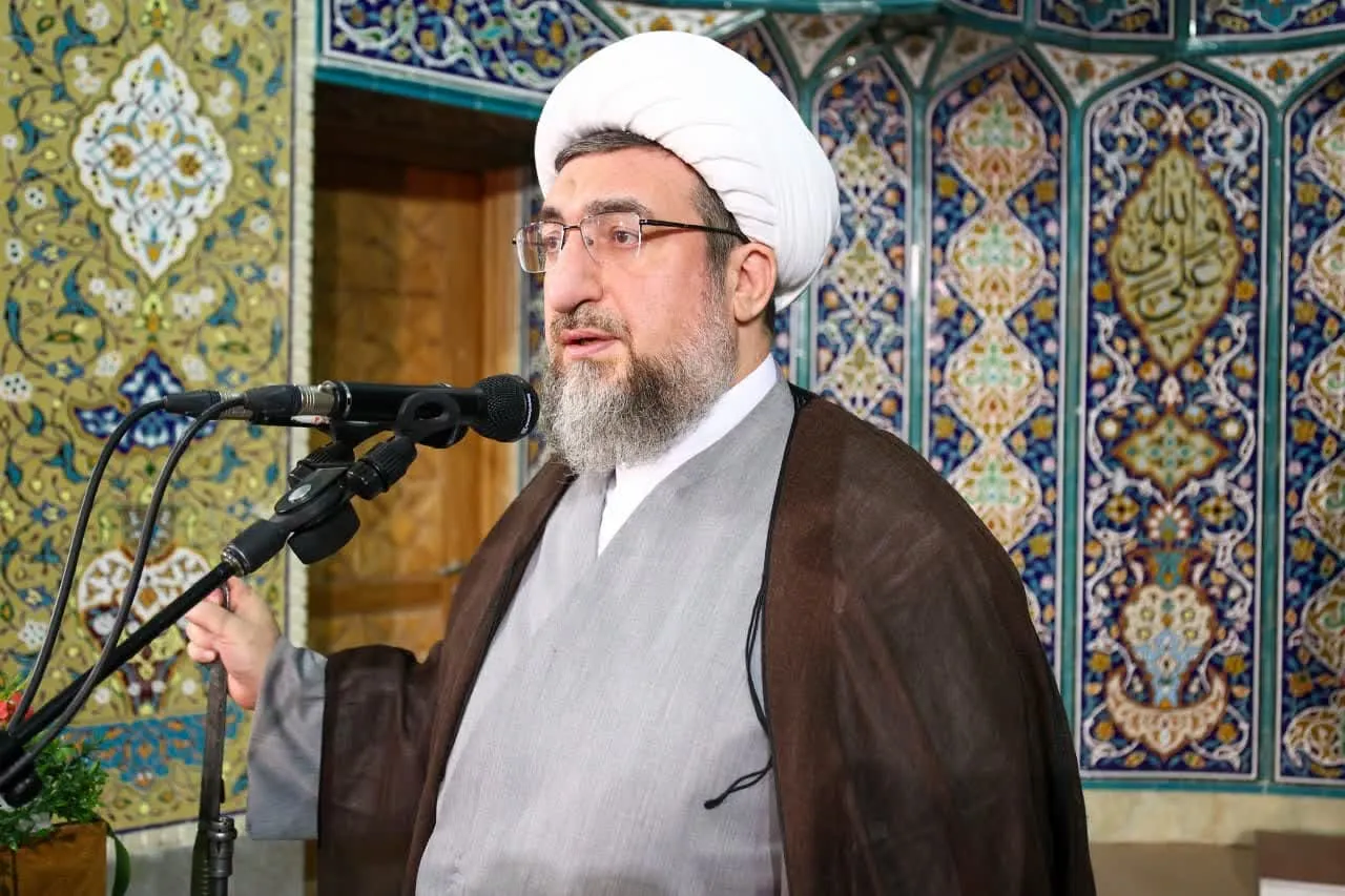 اهمیت نماز در خانواده تبریز