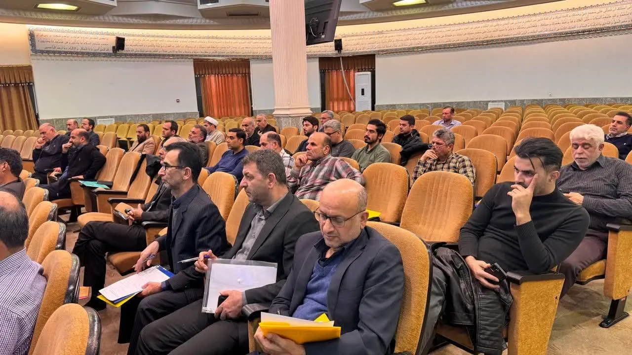 گردهمایی دبیران اقامه نماز گیلان