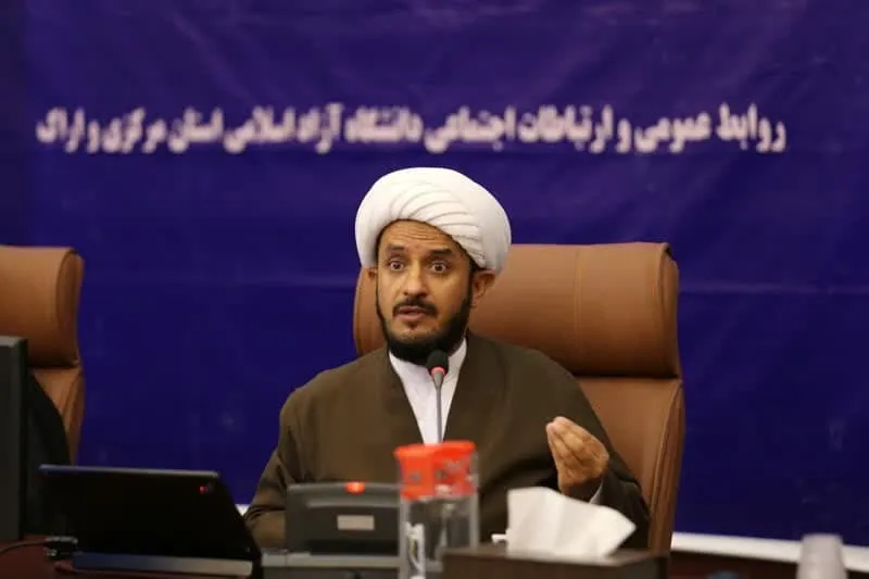 نشست شیوه دعوت به نماز ویژه اساتید دانشگاه آزاد اسلامی استان مرکزی
