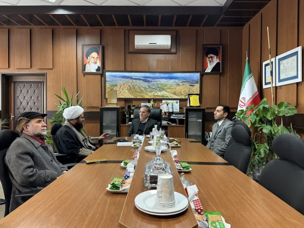مدیر ستاد اقامه نماز استان مرکزی با شهردار کلان شهر اراک دیدار کرد