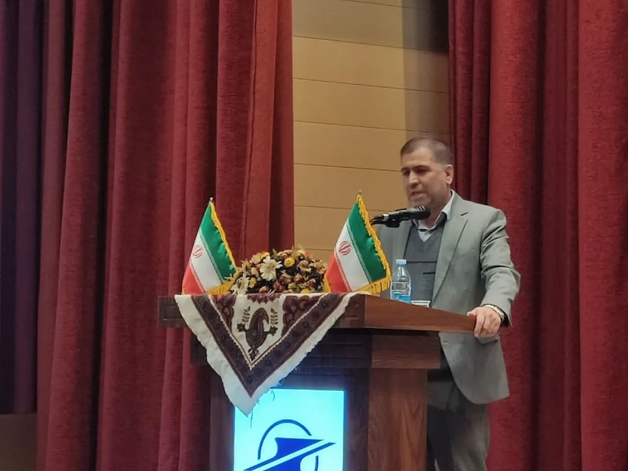 گردهمایی فصلی رابطین نماز دستگاه های اجرایی استان کرمان