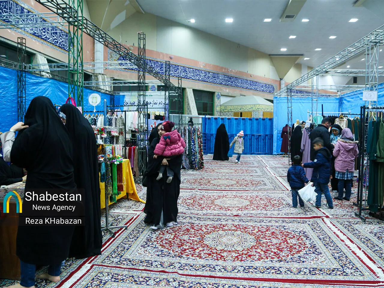 نمایشگاه به "وقت رفاقت" در بجنورد