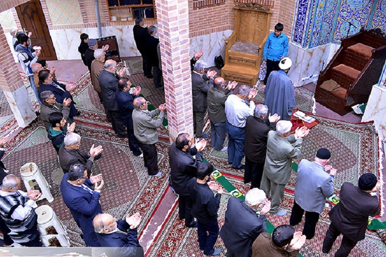 پرداختن به دغدغه جوانان در خطبههای نماز جمعه